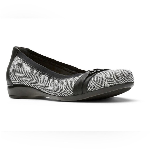 Clarks- " kinzie light shoes" - Picture 1 of 6